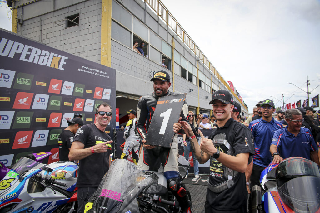 SuperBike LIGHT e MASTER: vitórias e fechamento de temporada