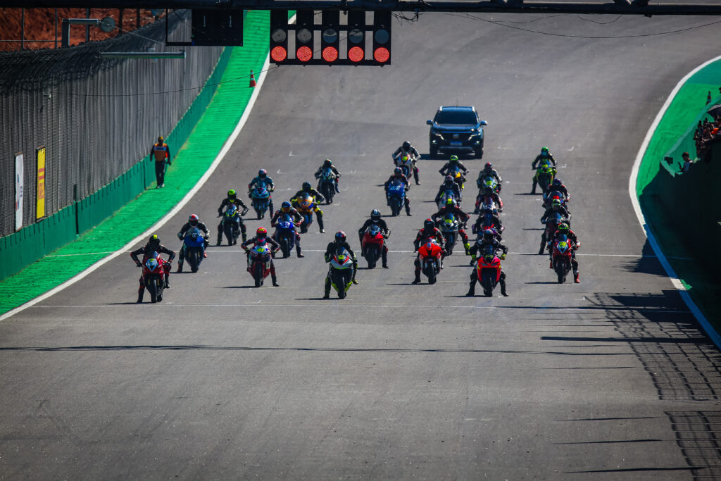Grid de largada categoria SSP 600